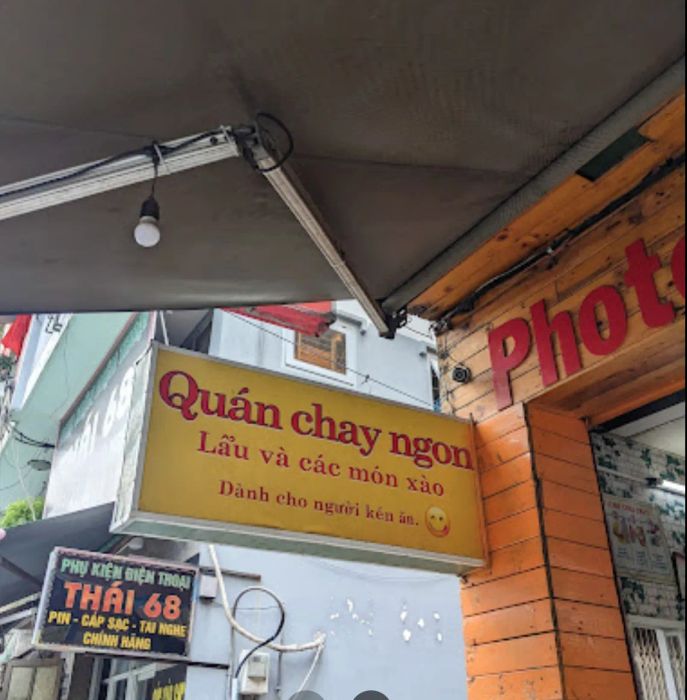 Không gian ấm cúng và món ngon tại Lẩu Chay Thiên Ân Phát