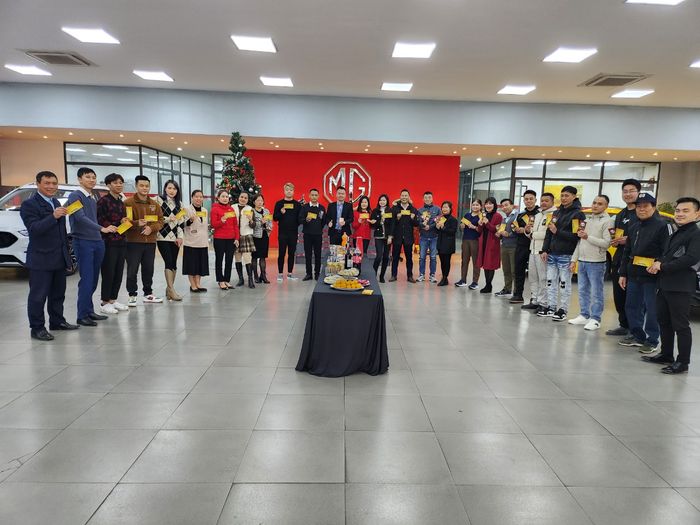 Hình ảnh showroom MG Long Biên - không gian sang trọng đạt chuẩn 3S