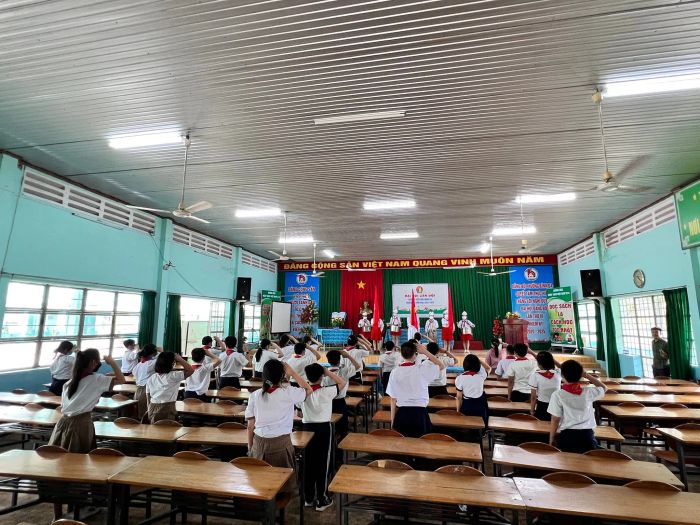 Thư viện ảnh: Những khoảnh khắc học tập đầy hứng khởi tại Trường Tiểu học Bình Đa