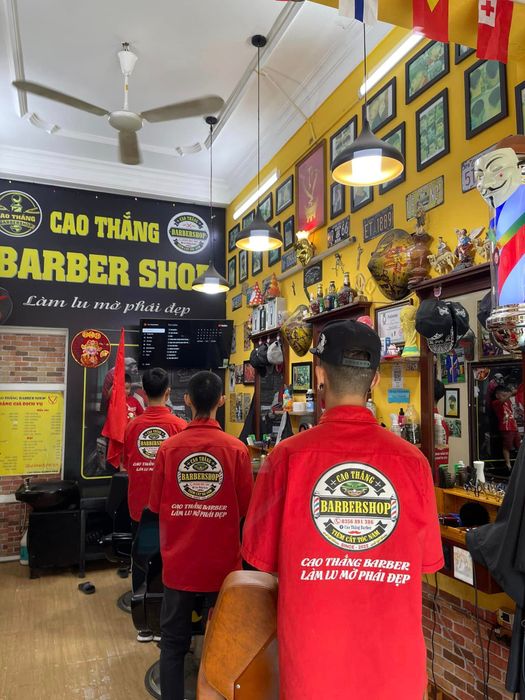 Cao Thắng Barber Shop - Hình ảnh 2 sinh động về môi trường học tập thực chiến