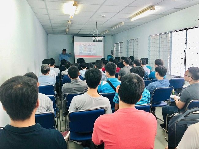 Nhất Nghệ lọt top 5 trung tâm đào tạo thiết kế web chuyên nghiệp nhất TP.HCM