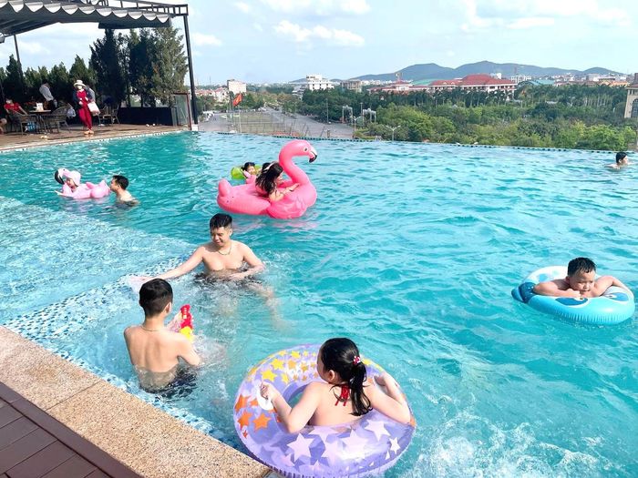 Bể bơi vô cực Mandala Hotel & Spa Bắc Ninh - Hình ảnh 2