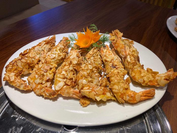 Không gian ấm cúng, đậm chất truyền thống tại Hải Bảo Minh Restaurant – Ảnh 1