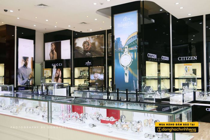 Trải nghiệm mua sắm cao cấp tại Donghochinhhang.com