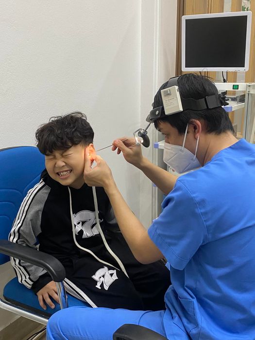 Không gian khám chữa bệnh hiện đại tại Phòng Khám BS Hòa