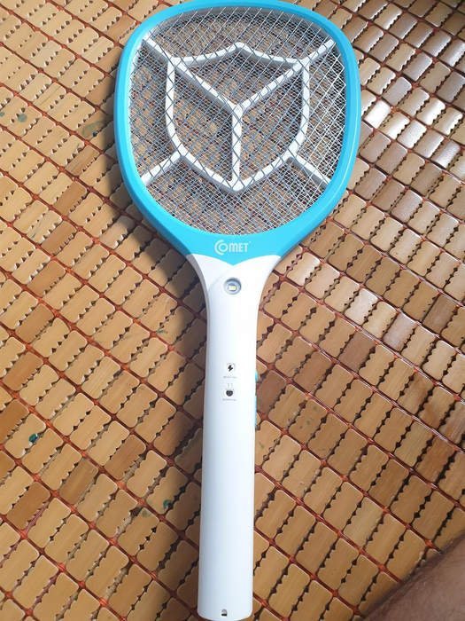 Vợt muỗi Comet CP042 hình ảnh 1