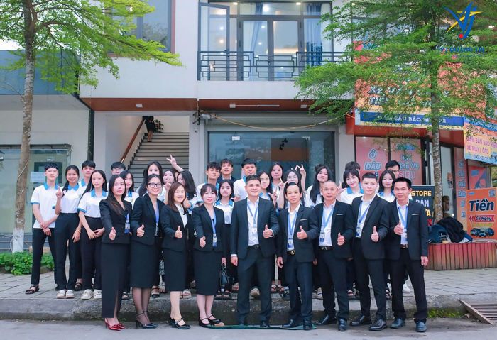 trung tam tu van du hoc VJ Quang Tri.jpg