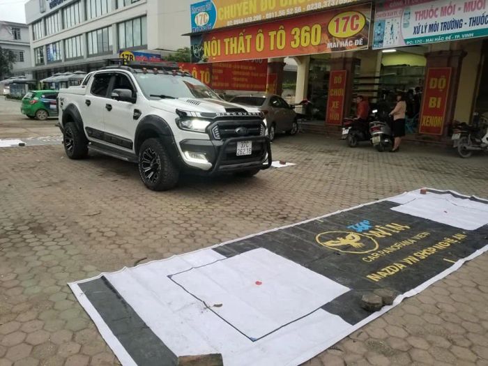 Bộ sưu tập phụ kiện cao cấp tại Nội Thất Ôtô 360 - Ảnh 2