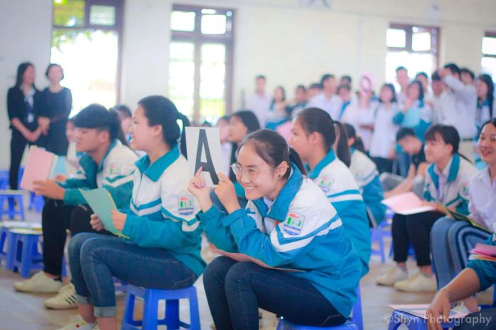 Hình ảnh hoạt động thể thao sôi nổi tại THPT Ngô Quyền
