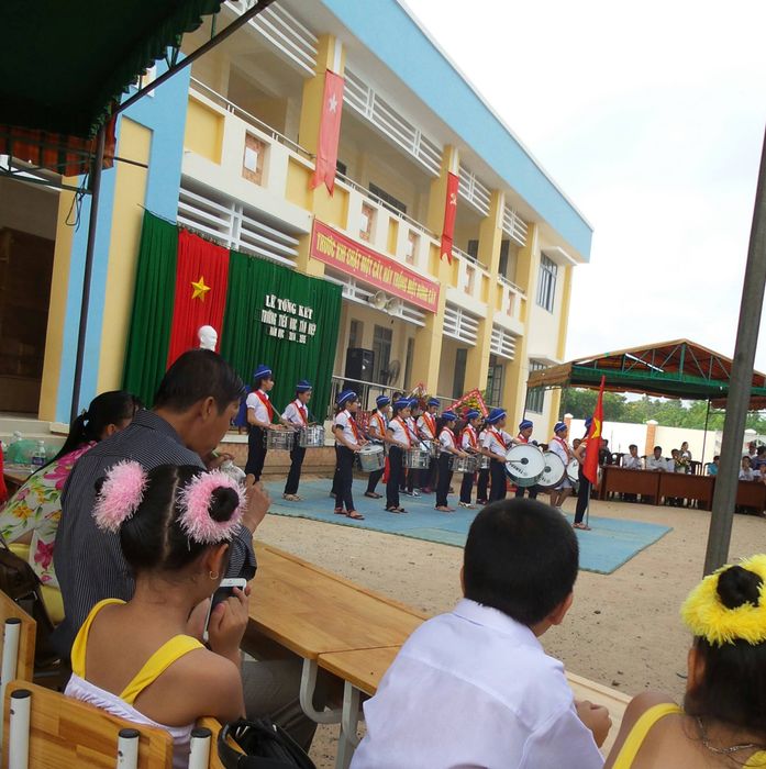 Hình ảnh Trường Tiểu học Tân Hiệp - Ngôi trường xanh mát giữa lòng Long Thành