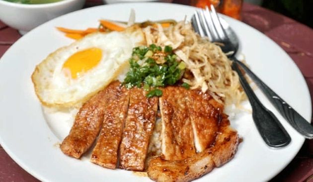 Cơm tấm Quận 8 - ngon chuẩn vị, giá cả bình dân