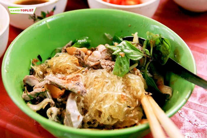 mien-tron-ngo-dinh-dong-dac-san