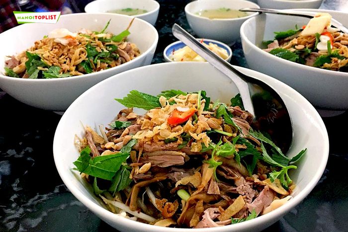 top-8-diem-ban-mien-tron-ha-noi-chuan-vi