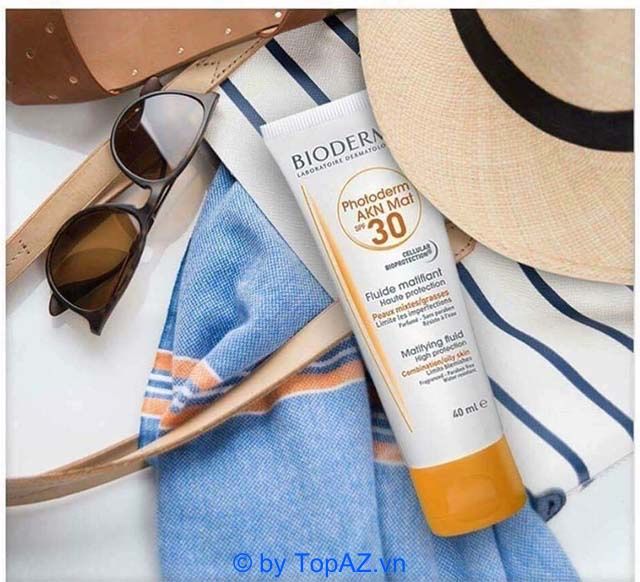 Bioderma Photoderm AKN Mat SPF 30
