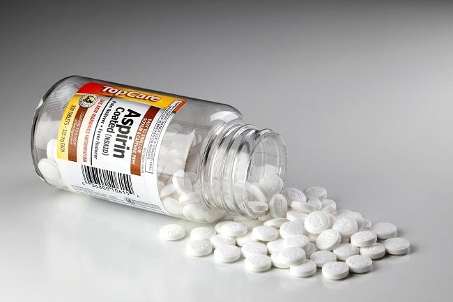 Aspirin là một trong những loại thuốc giảm đau bụng kinh được bác sĩ khuyên dùng nhờ vào tính hiệu quả và độ an toàn cao.