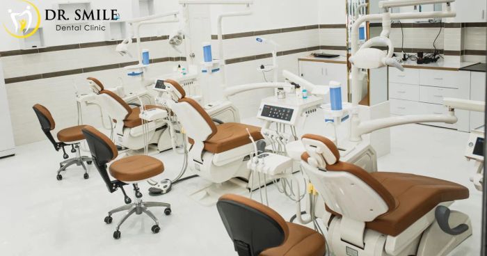 Hình ảnh đội ngũ bác sĩ chuyên môn cao tại Dr. Smile