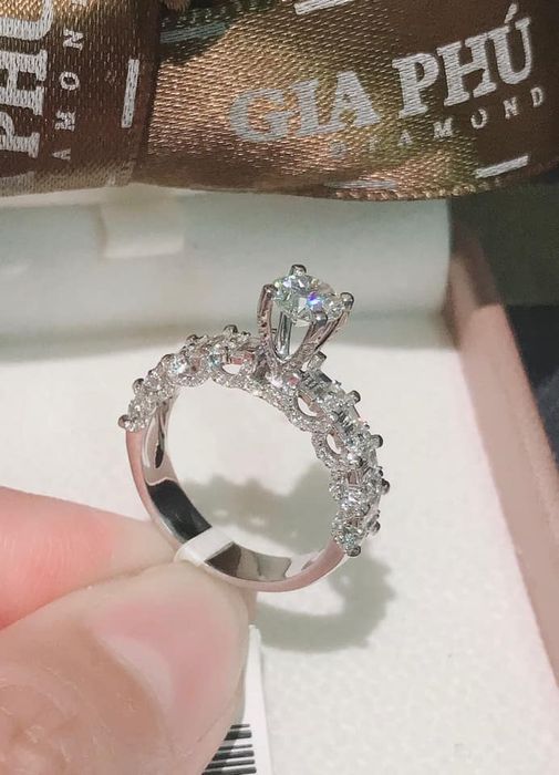 Bộ sưu tập nhẫn kim cương tinh xảo tại GIA PHÚ Diamond