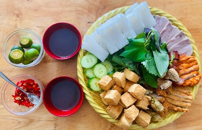 Bún đậu mắm tôm Đức Phát – Một địa chỉ yêu thích của những tín đồ ẩm thực Hà Nội, với món bún đậu mắm tôm đặc sắc và dịch vụ chu đáo.