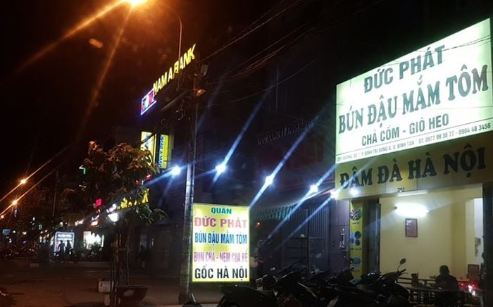 Bún đậu mắm tôm Đức Phát – Một địa chỉ quen thuộc với hương vị chuẩn Bắc, được yêu thích bởi chất lượng và sự phục vụ tận tình.