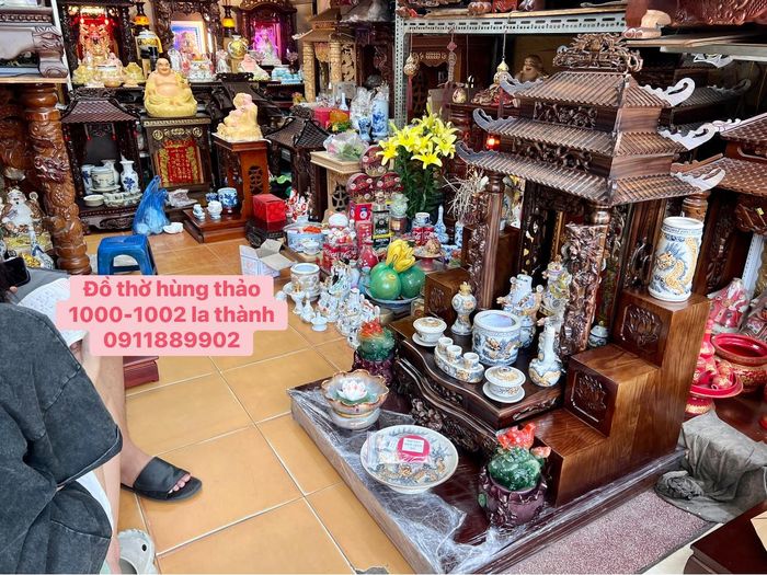 Bàn thờ Hùng Thảo – Tôn vinh truyền thống, lưu giữ linh thiêng