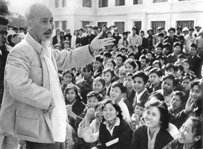 Câu hỏi về người sáng lập hình ảnh 1