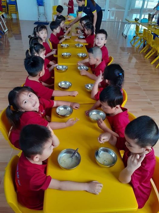 Hoạt động vui chơi sáng tạo tại Mầm Non Bác Học Edison