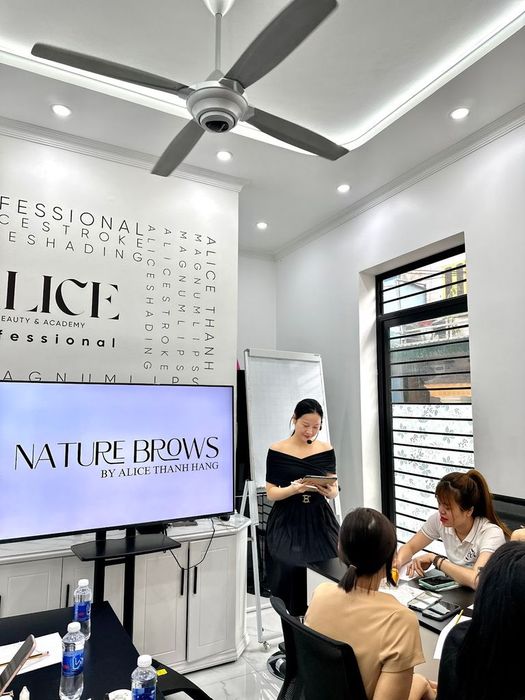 Alice Thanh Hằng Beauty & Academy tại TP. Thái Bình