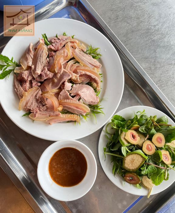 Bia Thu Hằng ảnh 2