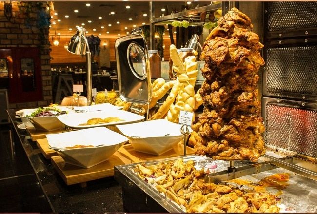 D'MARIS vinh dự nằm trong top 10 nhà hàng ẩm thực xuất sắc nhất Quận 7, TP.HCM