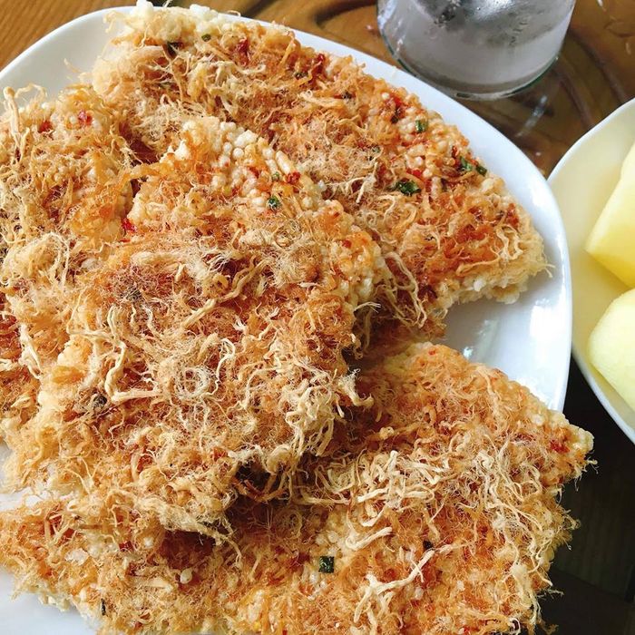 Những địa chỉ bán cơm cháy ngon tại Sài Gòn