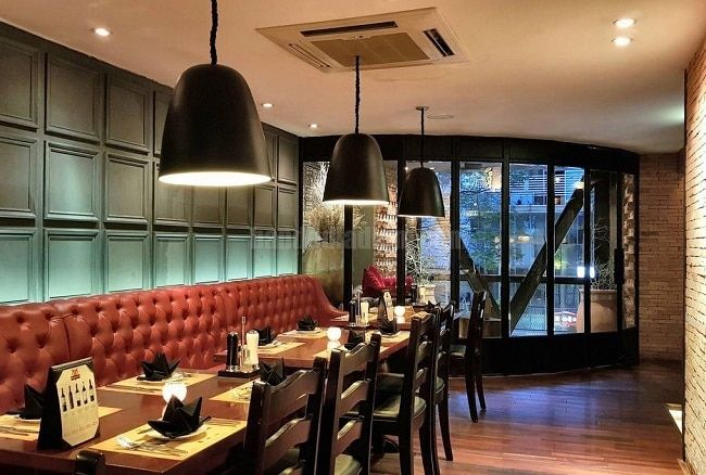 Moo Beef Steak tự hào góp mặt trong top 10 nhà hàng ẩm thực hàng đầu Quận 7, TP.HCM