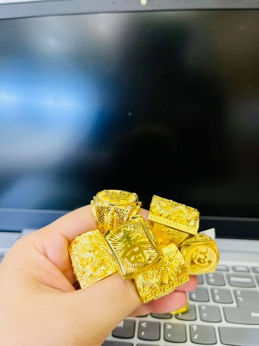 Bộ sưu tập trang sức cao cấp tại Vàng VĂN QUANG (DIẾN)