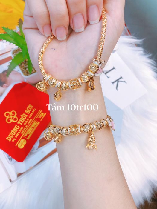 Không gian trưng bày ấn tượng tại Tiệm vàng Dương Thới Sơn