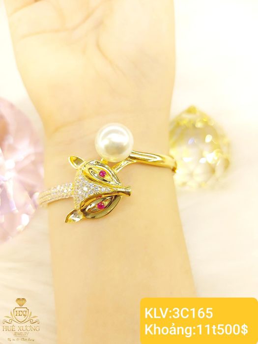 Không gian ấn tượng tại Tiệm Vàng HUÊ XƯƠNG