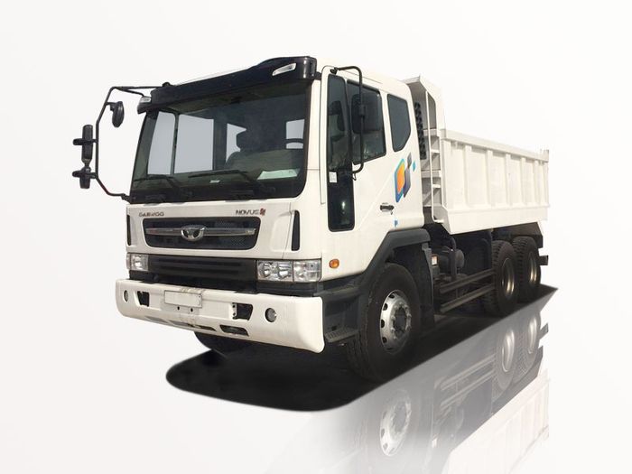 Hình ảnh ấn tượng về dòng xe ben Daewoo đời mới