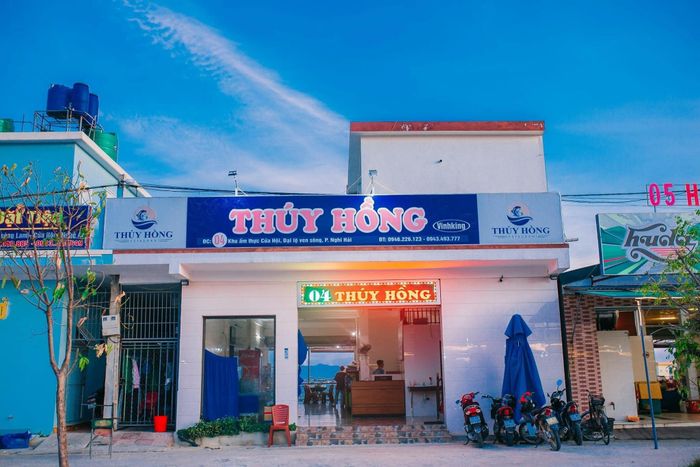 Không gian ẩm thực đậm chất biển tại Nhà Hàng Thúy Hồng