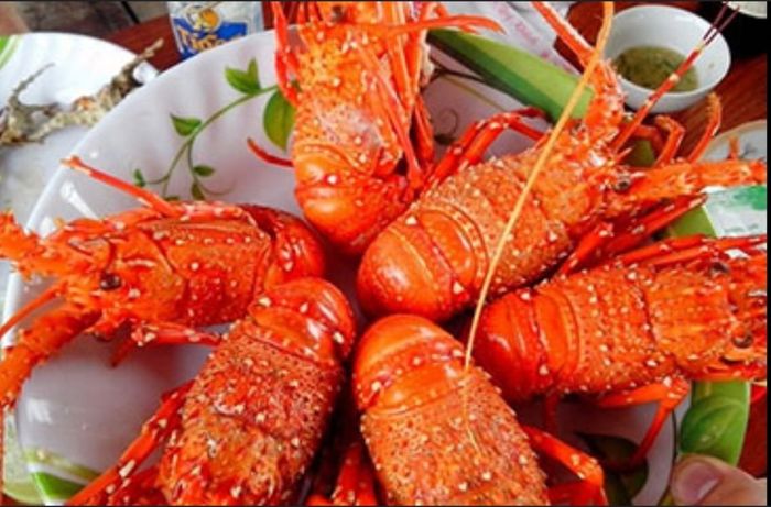 Không gian ấm cúng mang đậm phong cách gia đình tại Huynh Đệ