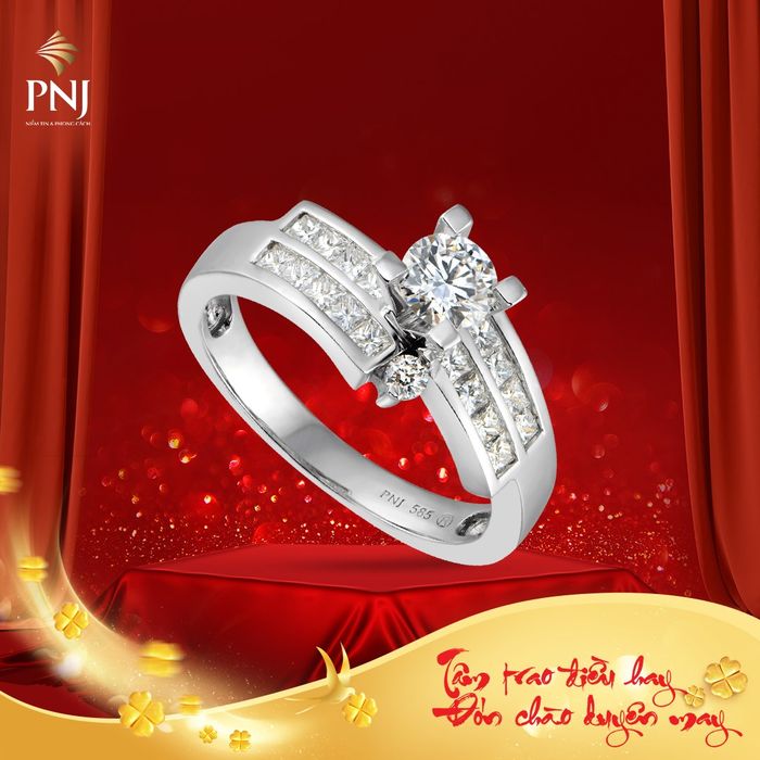 Không gian mua sắm sang trọng tại PNJ Hậu Giang