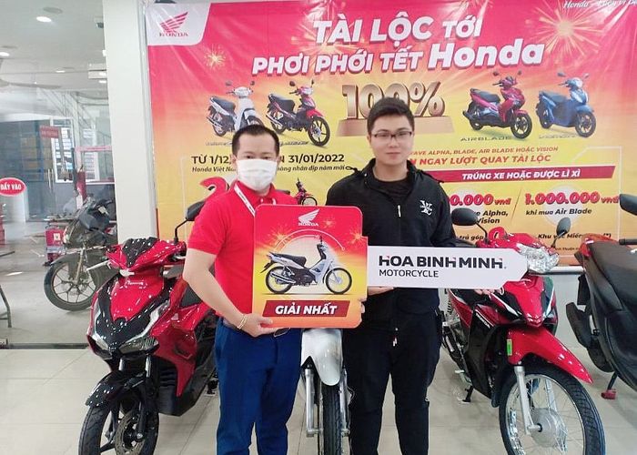 Không gian trưng bày xe hiện đại tại HEAD Bình Minh 2