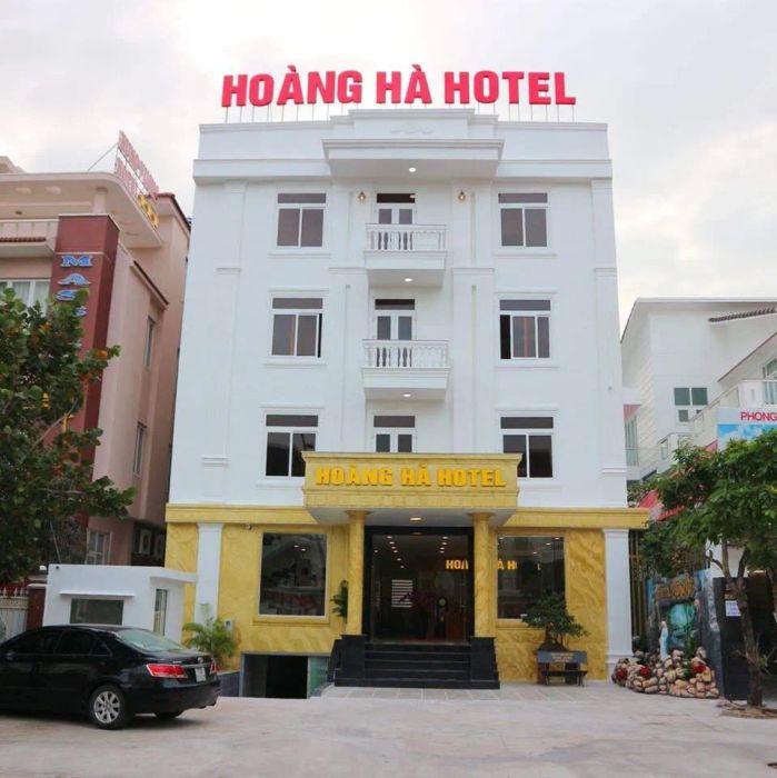 Hình ảnh ấn tượng về mặt tiền Khách sạn Hoàng Hà