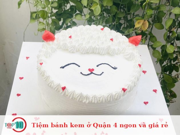 Tiệm bánh kem ngon và giá rẻ tại Quận 4, nổi bật với các món bánh tươi ngon và phong cách phục vụ chuyên nghiệp.