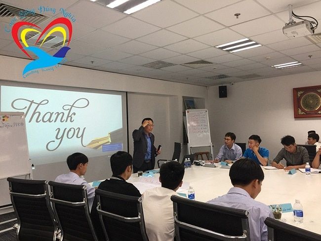Trung tâm tư vấn và đào tạo Cuộc Sống Đúng Nghĩa tự hào là một trong Top 5 Trung tâm đào tạo kỹ năng mềm hàng đầu tại TP.HCM.