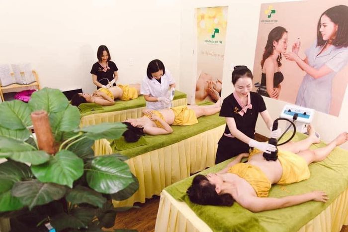 Hình ảnh ấn tượng về Viện Thẩm Mỹ GLAMI 198+ - Ảnh 1