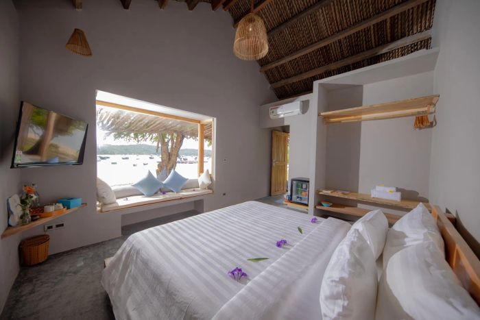 Hình ảnh ấn tượng về view biển từ Nhất Tự Sơn Beachfront Villas