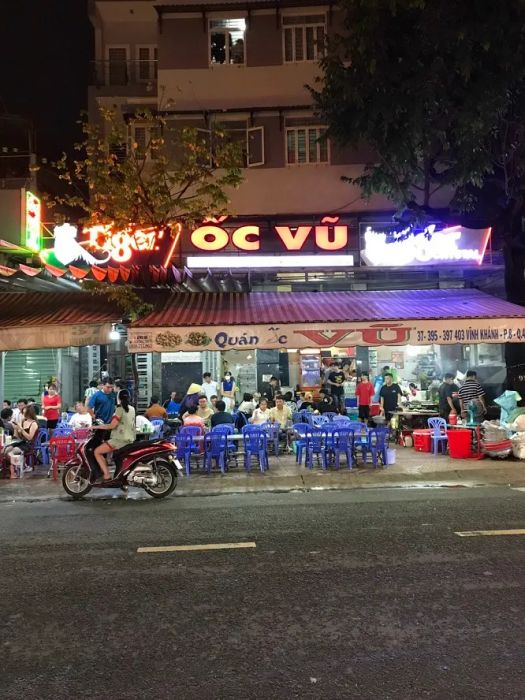 Những món ốc hấp dẫn tại Quán Ốc Vũ
