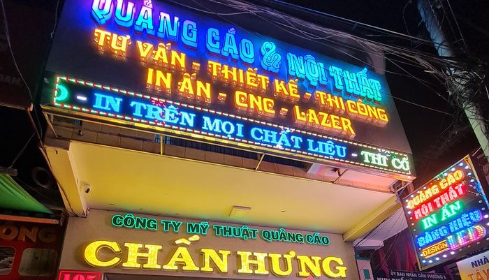 Các mẫu thiết kế biển quảng cáo ấn tượng của Quảng Cáo Chấn Hưng