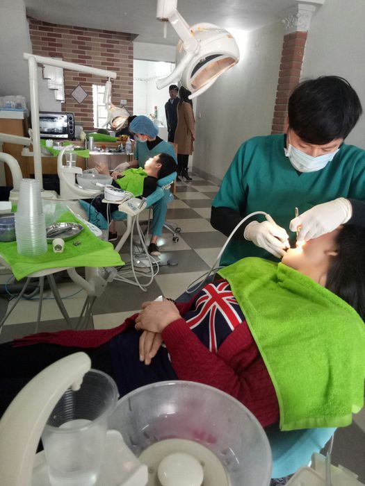 NHA KHOA CHIẾN HOÀNG hình ảnh 2