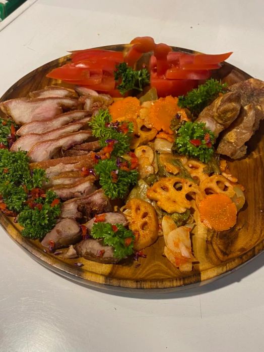 Nồi lẩu bò thơm ngon đặc trưng tại Lẩu Bò Khu Nhà Cháy