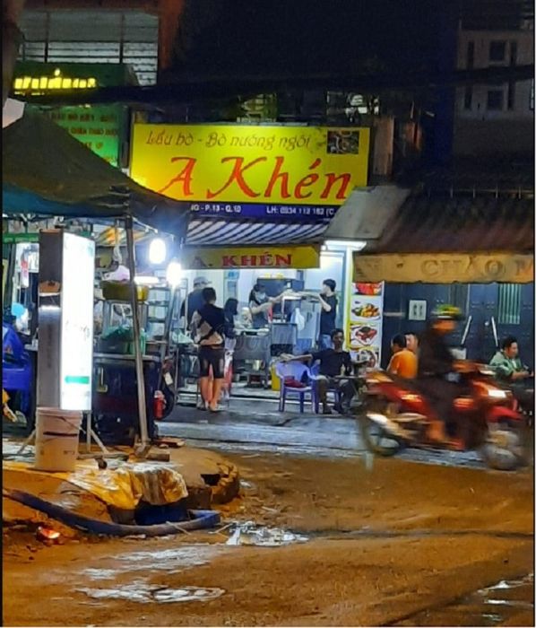 Quán Lẩu Nướng Ngói A Khen - Địa chỉ đáng đến cho những tín đồ mê lẩu nướng tại Sài Gòn.