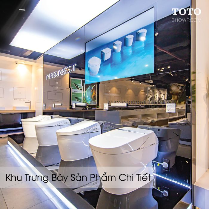Không gian trưng bày đa dạng tại showroom Tân Thịnh